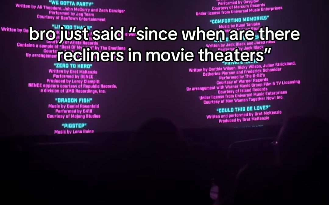 @raeganspoetry istg I’ve never been to a theater without them??? #minecraft #min…