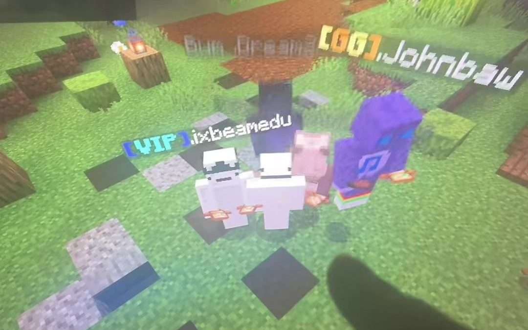 @ozsmprealm Grind for your own loot! #Minecraft #MinecraftBedrock #BedrockEditio…