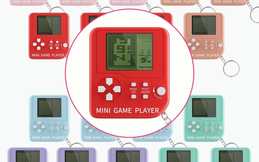 DJMUMU 18PCS Video Game Keychain 6 Colors Gamer Kids Party Favors Bulk Party Supplies for Kids Classroom Prizes