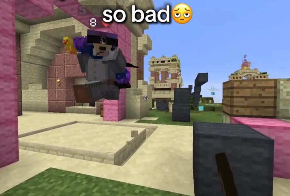 @happyh0ur888 @Carterpcs was right this is unplayable now  #bedwars #minecraft #…